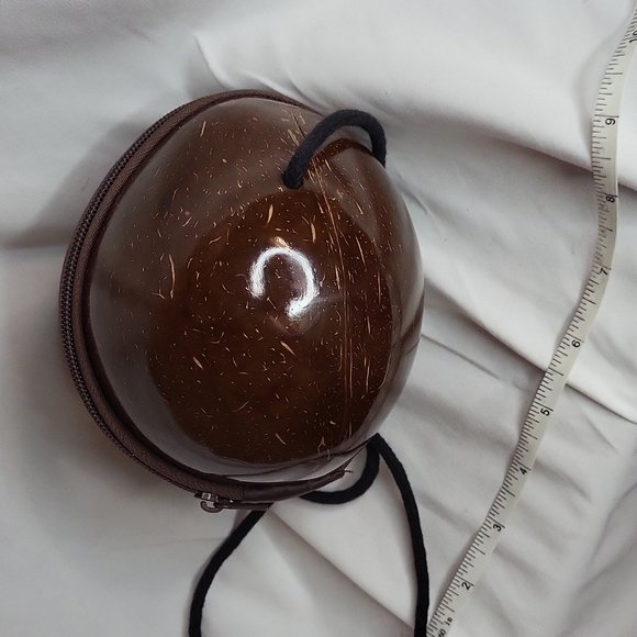 Coconut Bag Crossbody Handmade Zips open zip compartmemt inside Vintage 2005 - Picture 11 of 16